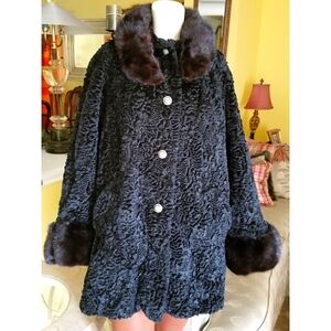 Vintage 1960s Textured Curled Wool Mink Collar swing coat